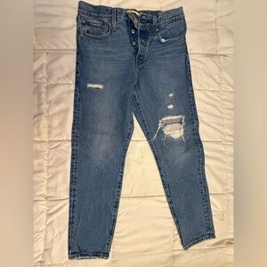 Levi's Women's Skinny Jeans in Distressed Blue